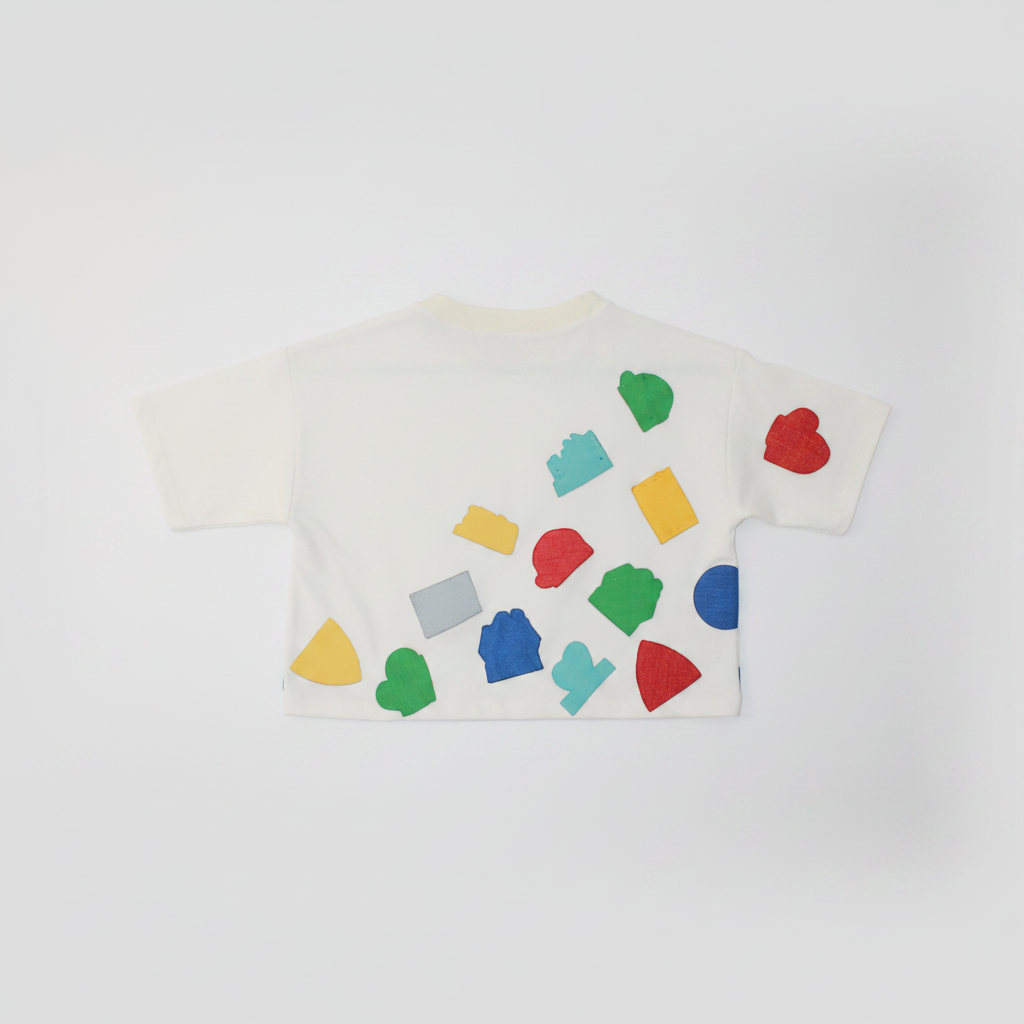 Appliqué Shape T-Shirt – back lay flat